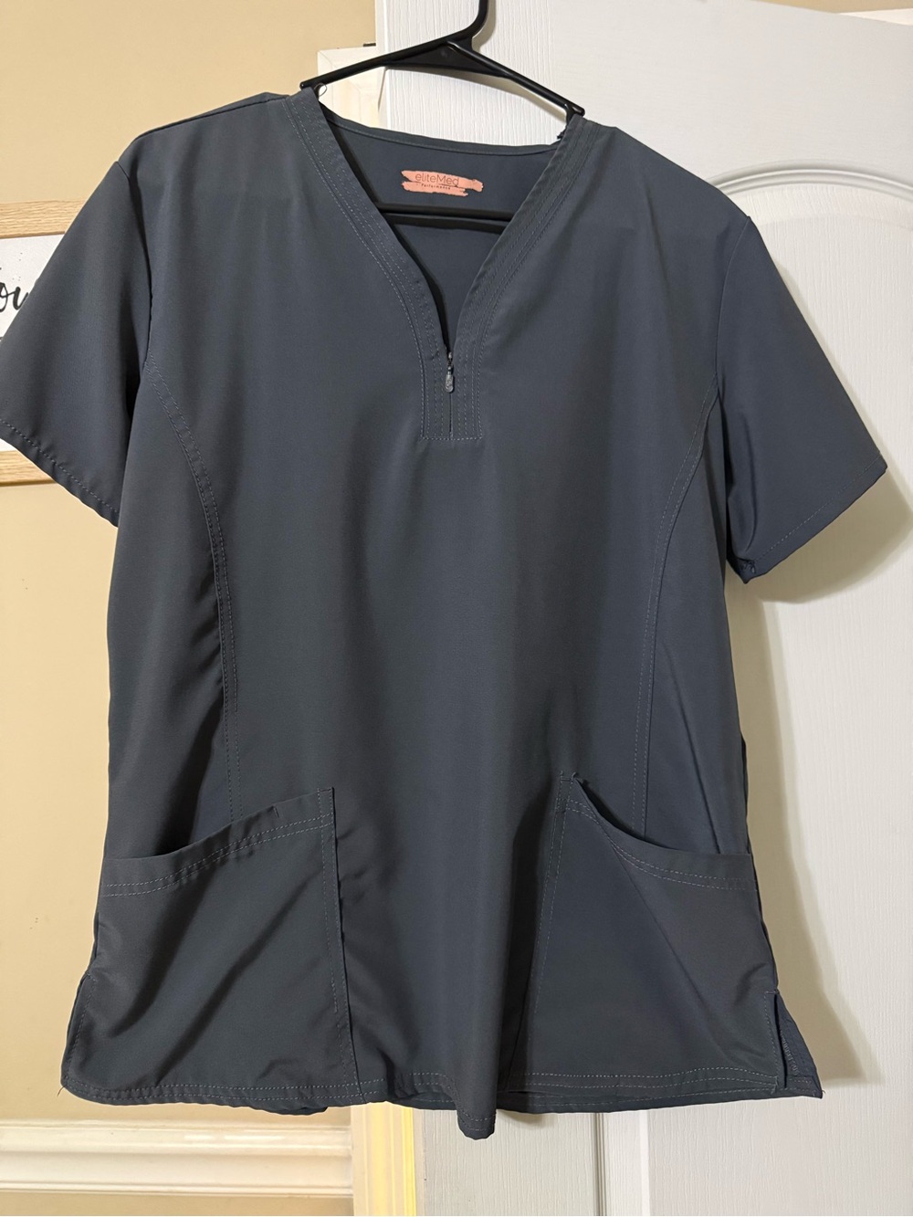EliteMed Women's Charcoal V-Neck Scrub Top with Pockets